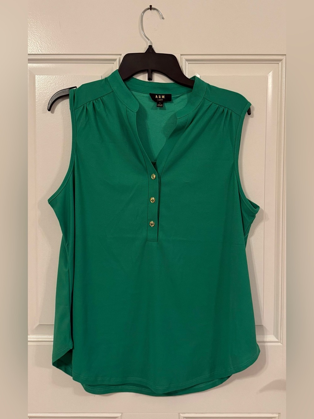 Sleeveless Green Button-Front Blouse